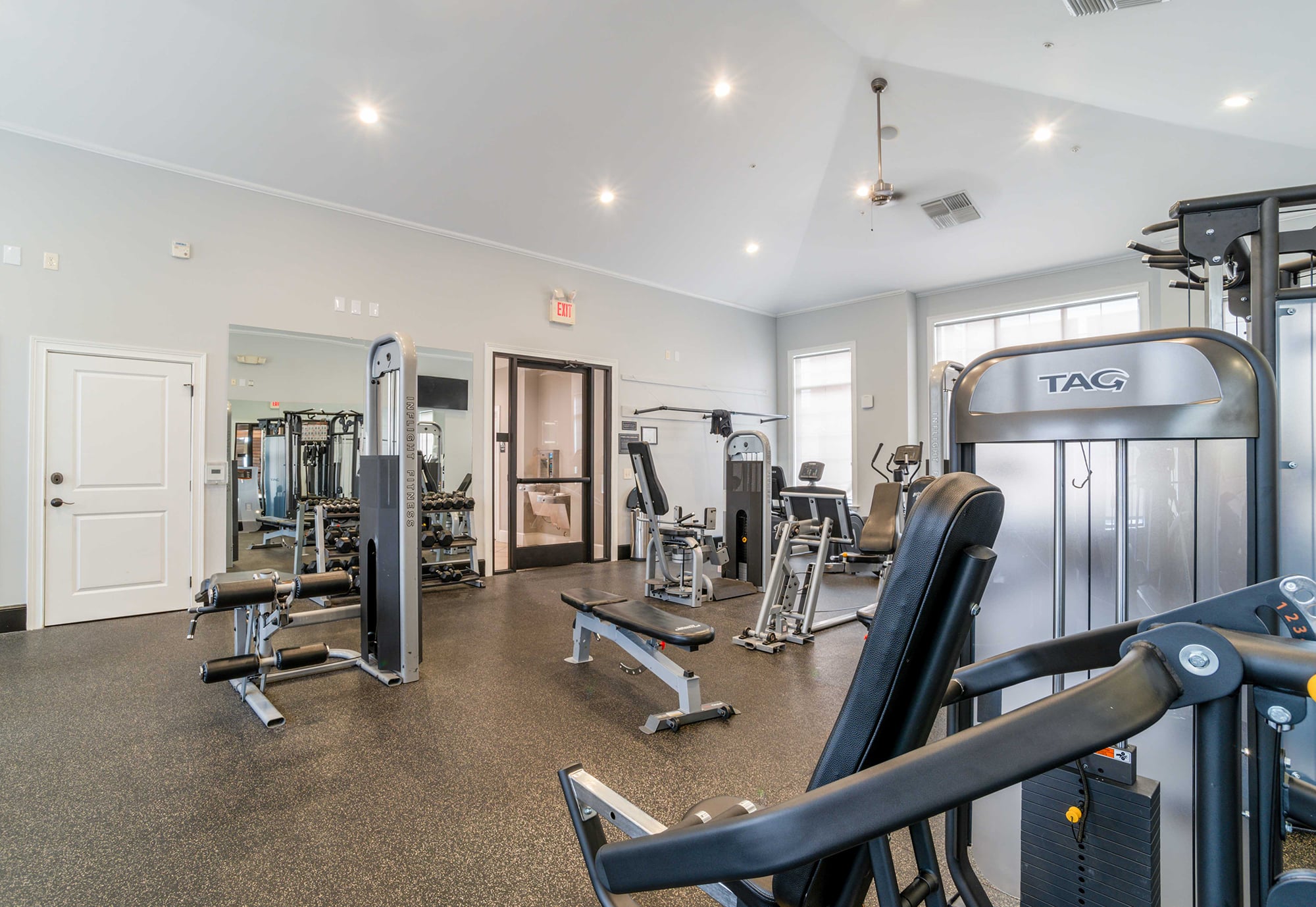 the-province-greensboro-apartments-near-uncg-fitness-center-equipment